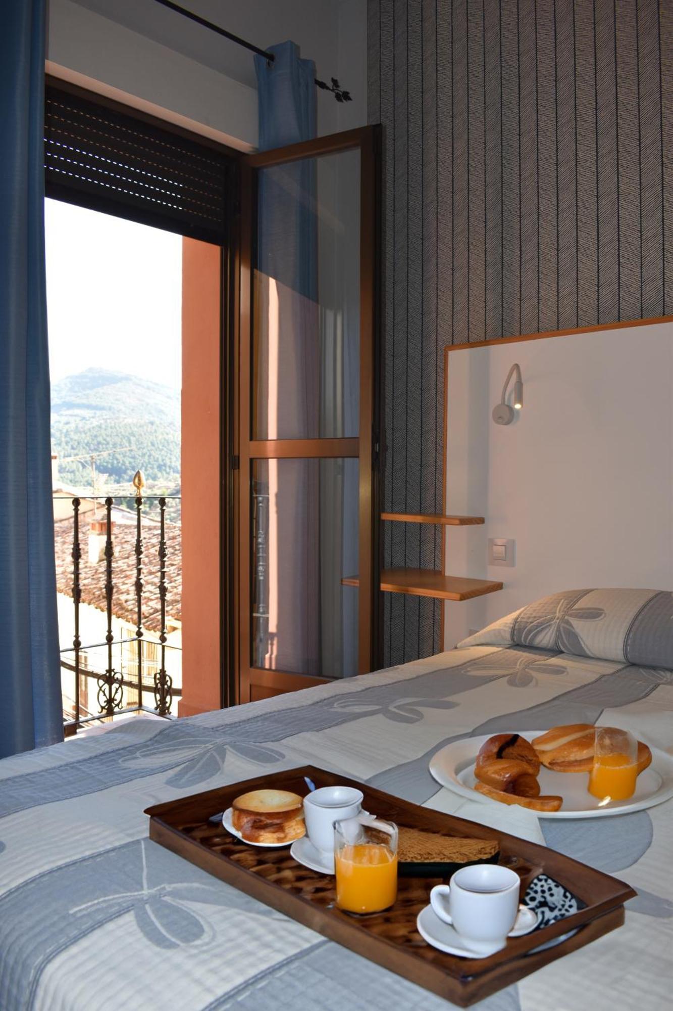 Hostal Altamira Guadalupe Guadalupe  Eksteriør bilde